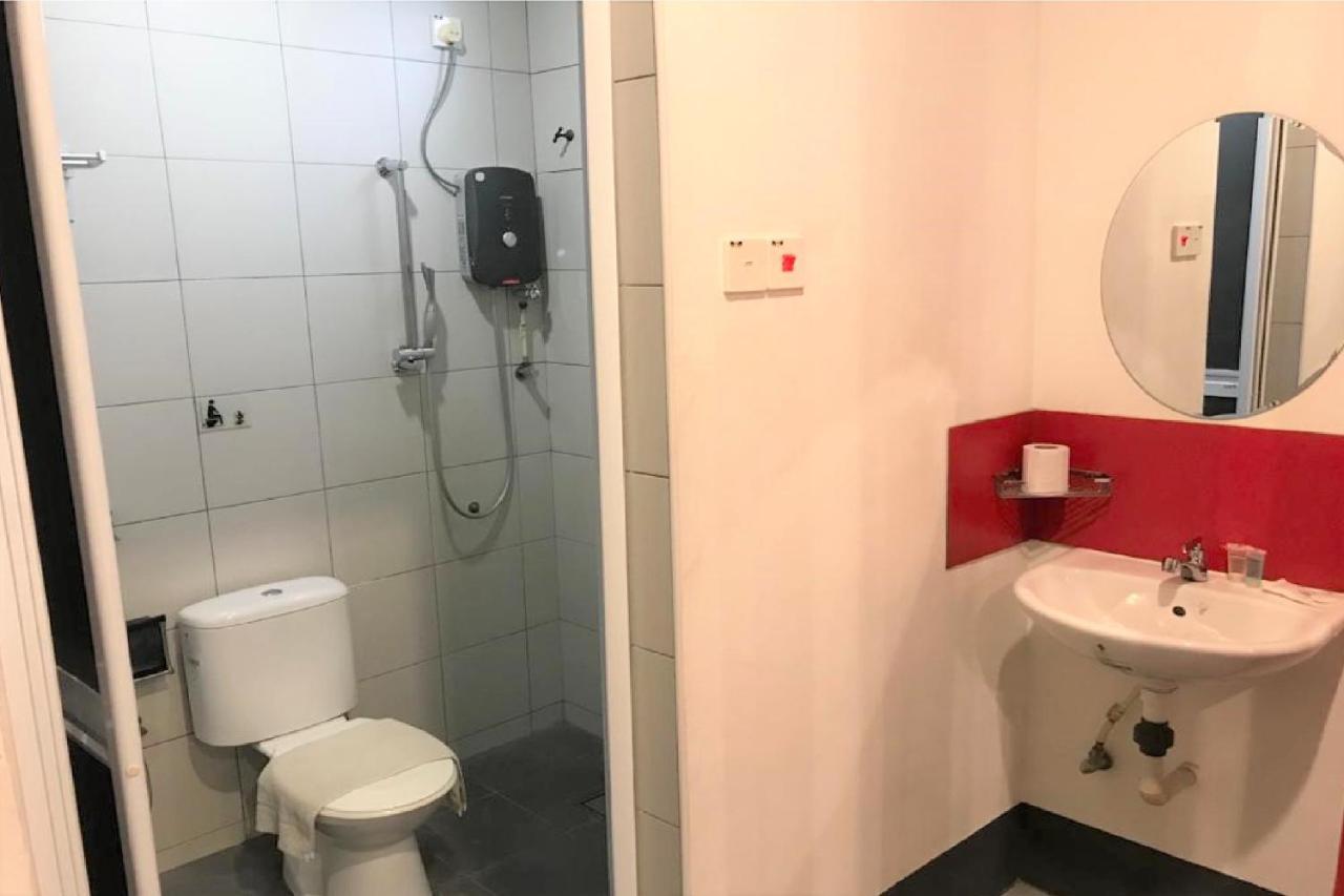 Oyo 90265 Hotel Ventura Kangar Dış mekan fotoğraf